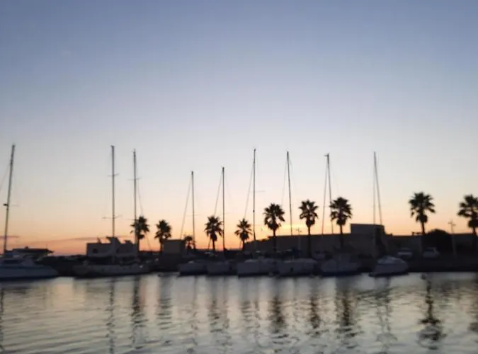 Voilier Logement Spacieux A Louer Au Port - Plage - 11 Aude * グリュイッサン